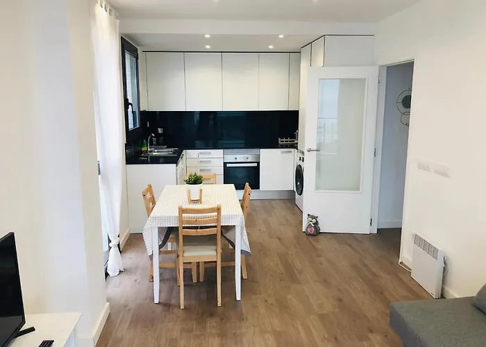 Cau Del Llop Apartment