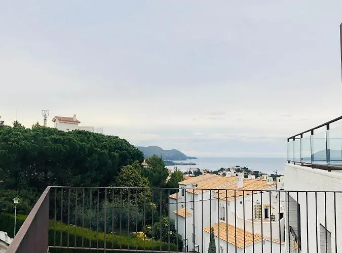 Cau Del Llop Apartment *